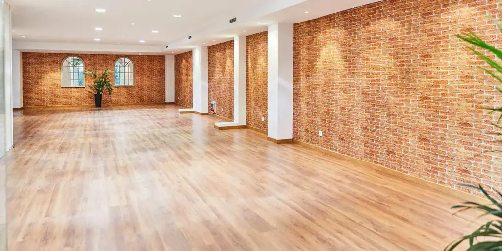 Tendencias visuales en eventos de empresa: ambientación, diseño y branding emocional