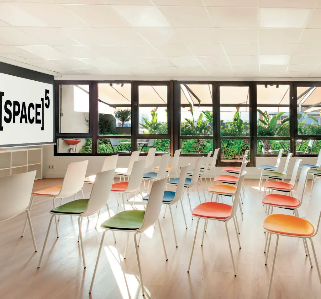 Cenas corporativas diferentes en Barcelona: 5 ideas que funcionan