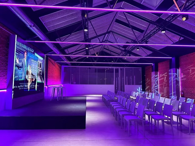 Dónde hacer un lanzamiento de producto en Madrid: 8 espacios que funcionan Espacio interior perfecto para presentaciones y lanzamientos en Madrid