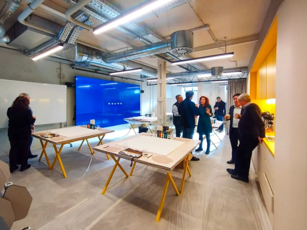 Dónde hacer un lanzamiento de producto en Madrid: 8 espacios que funcionan Presentación profesional y alternativa de nuevo producto de marca reconocida en Madrid